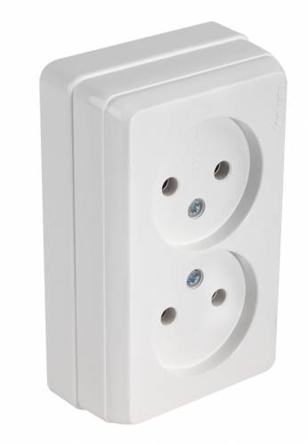 Bron S/M Non-earthed Double Socket White