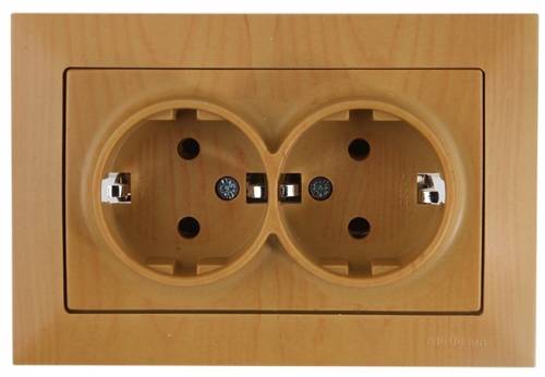 Candela Double Socket Earthed Porcelain White