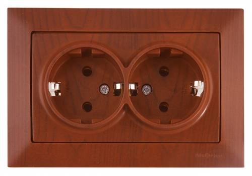 Candela Double Socket Earthed Porcelain White