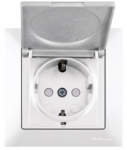 Candela White Earthed Socket with Child Protection Cover