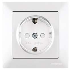 Candela White Earthed Socket with Child Protection - Thumbnail