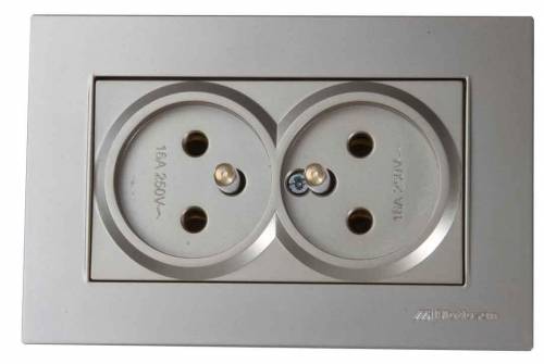 Rita Double Socket with UPS (French) White